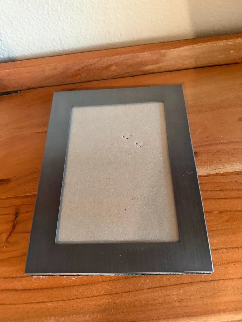 NWT Unbranded Brushed Metal 5x7 Picture Frame – New